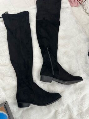 American Eagle Outfitters Black Over-the-Knee Suede Boots
